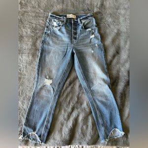 Abercrombie Mom Jeans Size 25 Short
